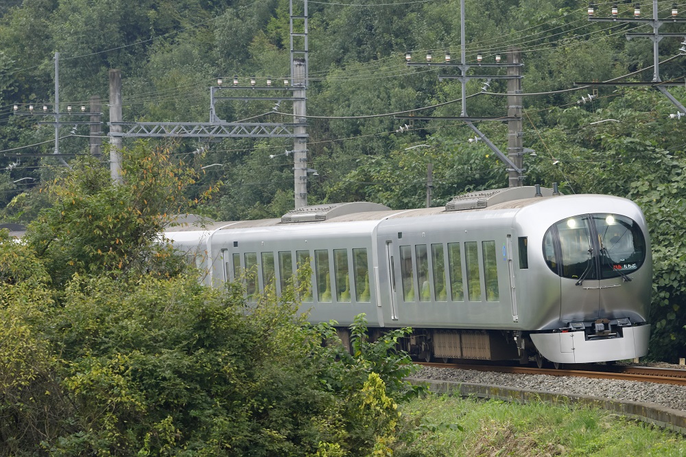 池袋線・西武秩父線でおでかけに便利な特急電車の土休日延長運転や各駅停車の増発を行います！