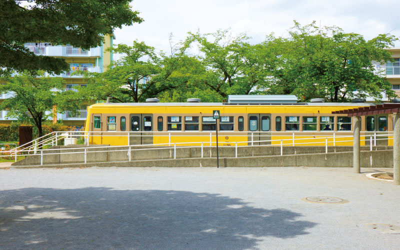 くめがわ電車図書館