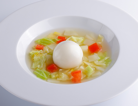 Soup of happiness with Chichibu vegetables and a soft-shelled turtle dumpling