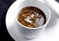 黒松露魚翅～トリュフとフカヒレの贅沢スープ