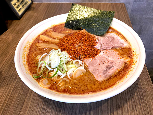 辛辛魚らーめん